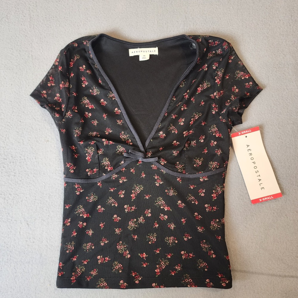 Aeropostale Womens Mesh V-Neck Crop Top Black Floral Short Sleeve XS NWT